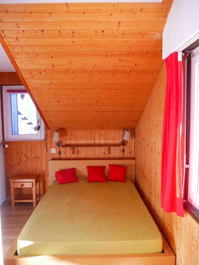 Romantic Chalet-Style Flat With Mountain View Torgon 외부 사진