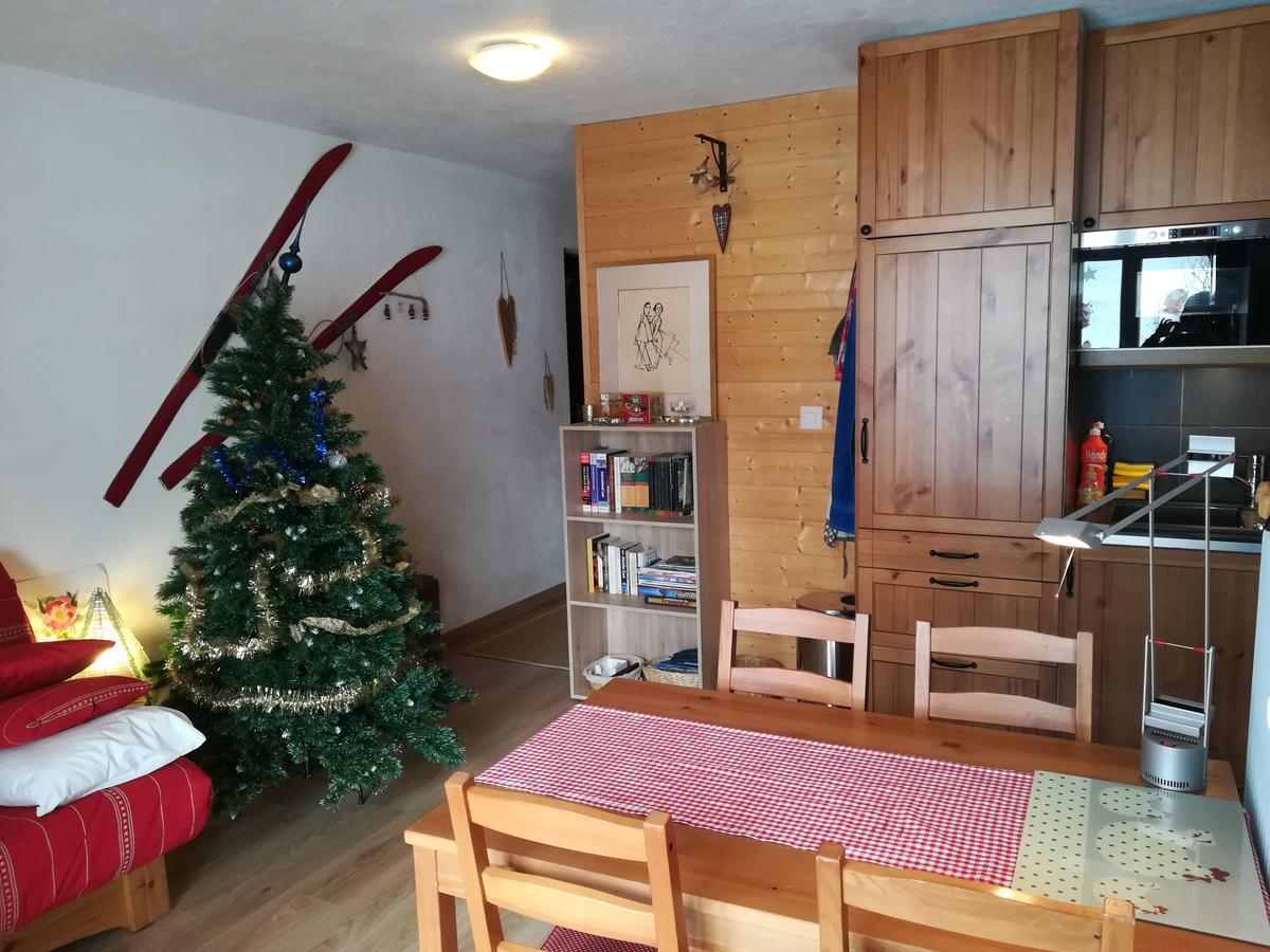 Romantic Chalet-Style Flat With Mountain View Torgon 외부 사진